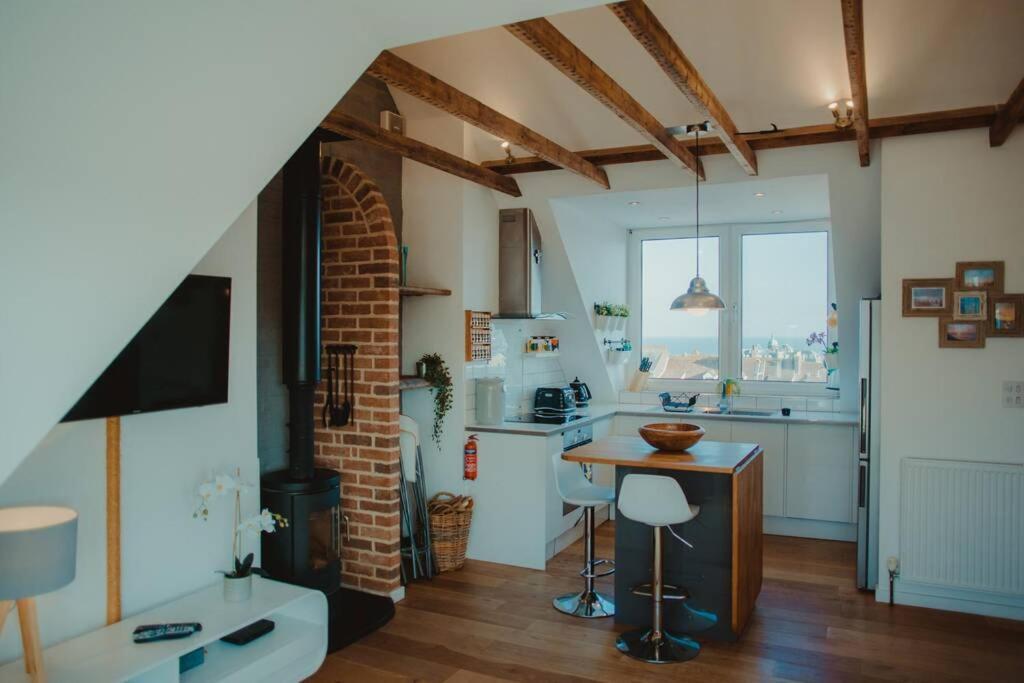 Glide Surf Casa Apartment Cromer Exterior foto